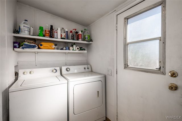 5076 W Roundup Drive, Golden Valley, AZ 86413