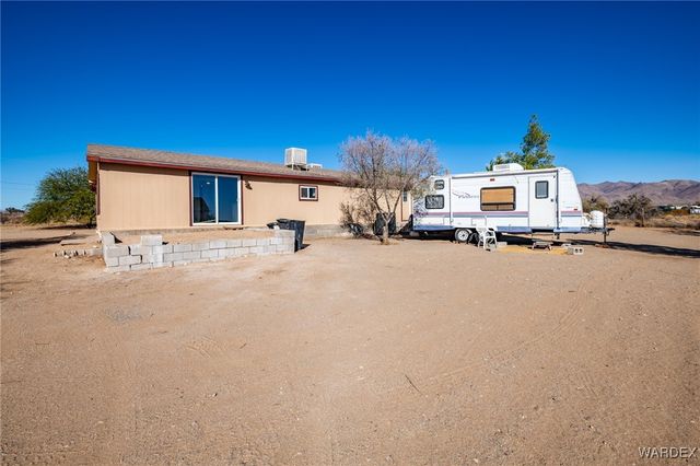 5076 W Roundup Drive, Golden Valley, AZ 86413