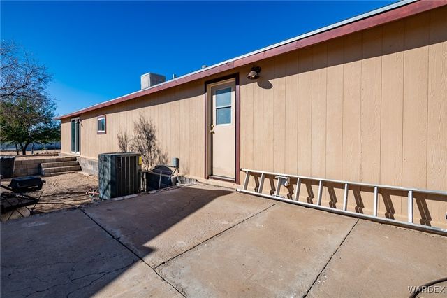 5076 W Roundup Drive, Golden Valley, AZ 86413