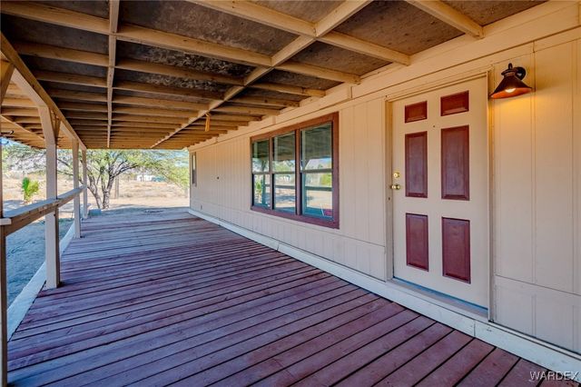 5076 W Roundup Drive, Golden Valley, AZ 86413