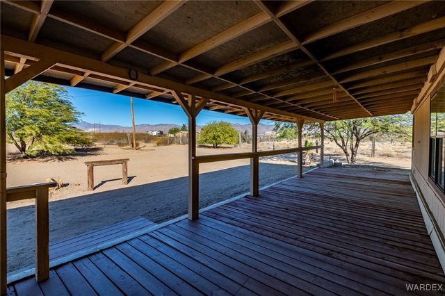 5076 W Roundup Drive, Golden Valley, AZ 86413