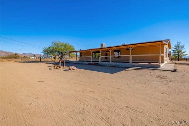 5076 W Roundup Drive, Golden Valley, AZ 86413