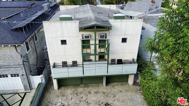 558 San Juan Avenue, Venice, CA 90291