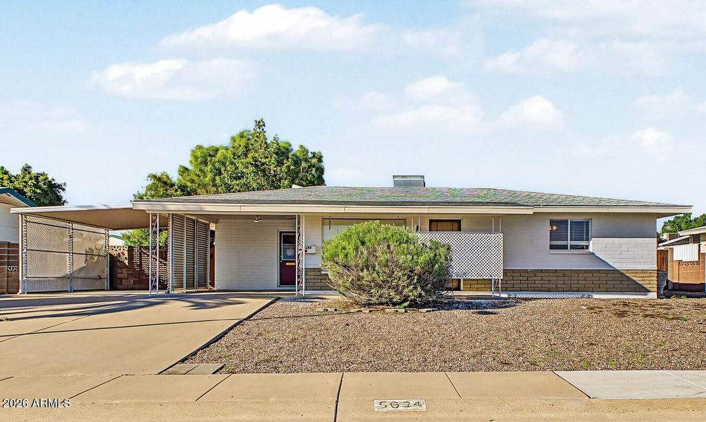 5634 E DES MOINES Street, Mesa, AZ 85205 — exterior