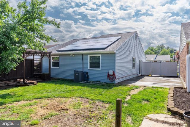 205 DEEP CREEK TER, Bear, DE 19701