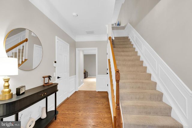 7 ARELL CT, Alexandria, VA 22304