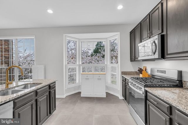 7 ARELL CT, Alexandria, VA 22304