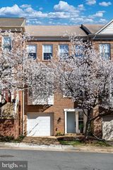 7 ARELL CT, Alexandria, VA 22304