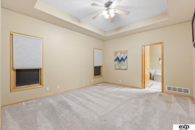 9430 Granville Parkway, La Vista, NE 68128