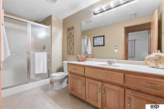 9430 Granville Parkway, La Vista, NE 68128