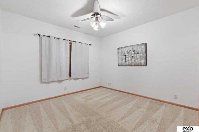 9430 Granville Parkway, La Vista, NE 68128