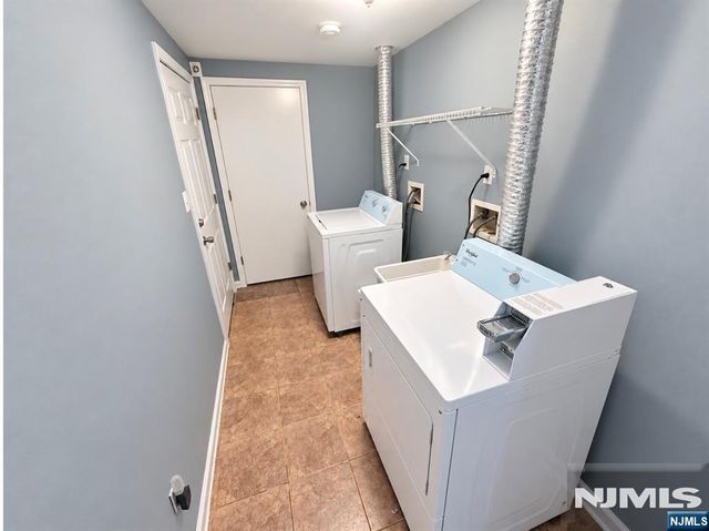 80 Cutler Street, Newark, NJ 07104