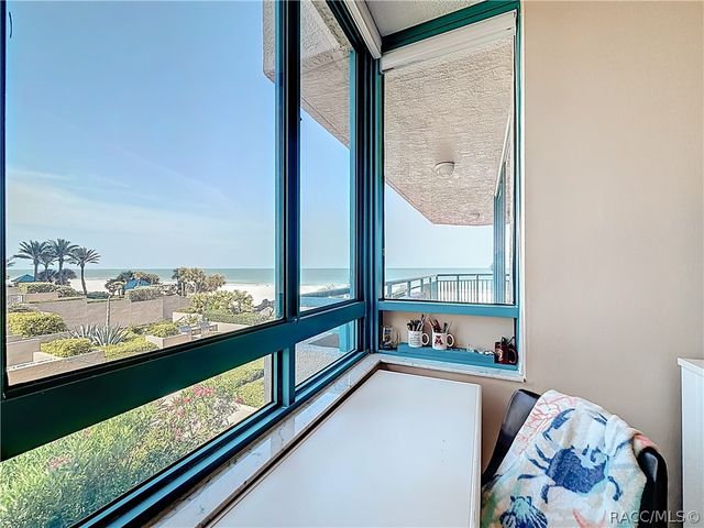 1540 Gulf Boulevard 304, Clearwater, FL 33767
