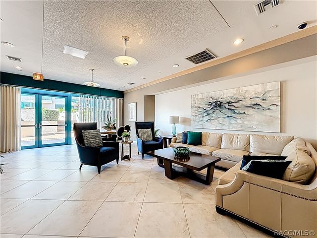 1540 Gulf Boulevard 304, Clearwater, FL 33767