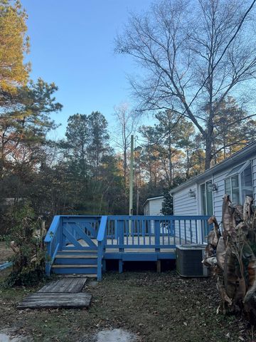 904 Cox Ferry Circle, Conway, SC 29526