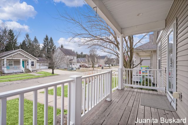 6279 Timber Drive, Allendale Twp, MI 49401