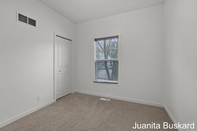 6279 Timber Drive, Allendale Twp, MI 49401