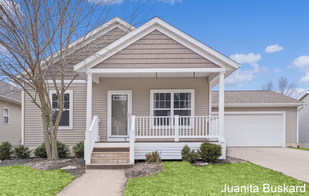 6279 Timber Drive, Allendale Twp, MI 49401