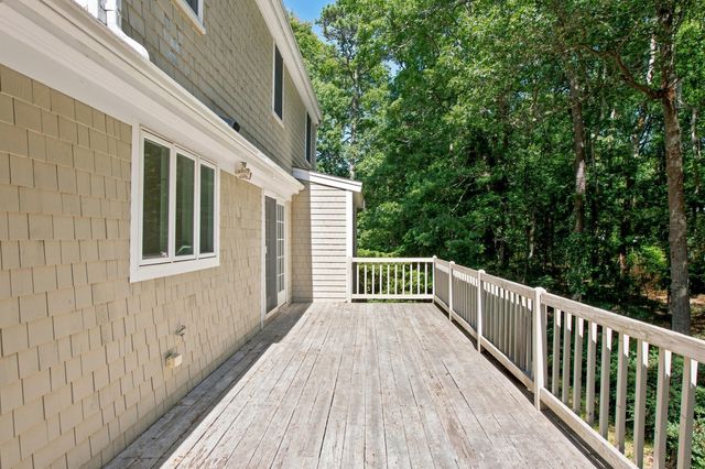 286 Midpine Road, Cummaquid, MA 02630