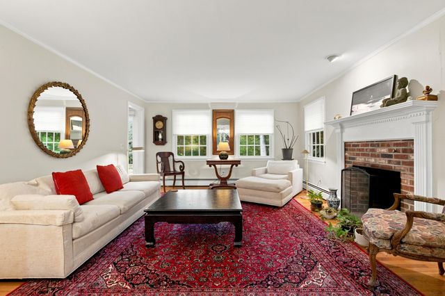 286 Midpine Road, Cummaquid, MA 02630