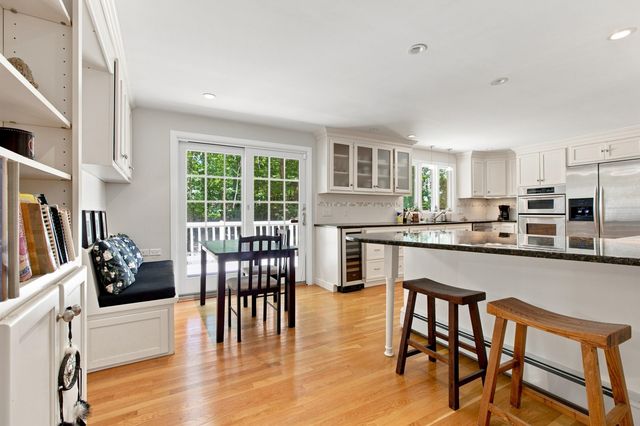 286 Midpine Road, Cummaquid, MA 02630