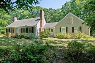 286 Midpine Road, Cummaquid, MA 02630