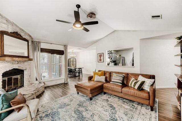 916 Great Britain BLVD, Austin, TX 78748