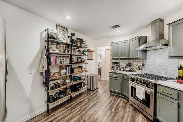 916 Great Britain BLVD, Austin, TX 78748