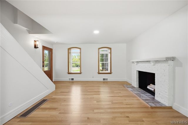 4441 Tonawanda Creek Road, Pendleton, NY 14120
