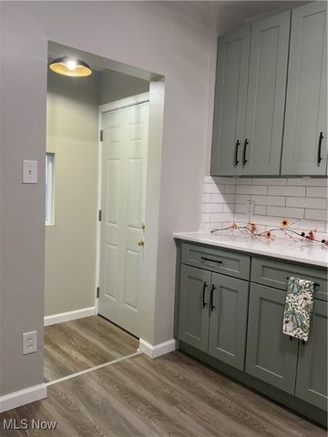 2911 7th Street SW, Canton, OH 44710