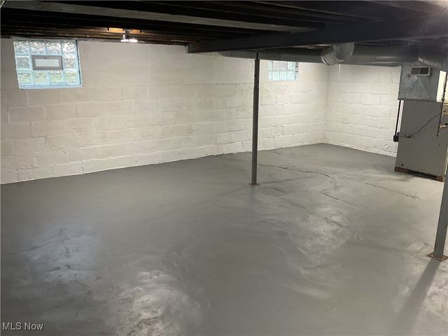 2911 7th Street SW, Canton, OH 44710