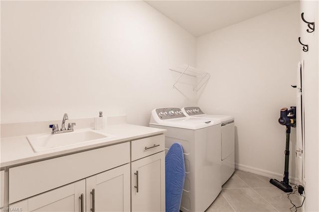 3791 Pebblebrook Ridge CT 102, Fort Myers, FL 33905