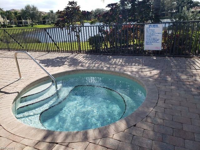 3791 Pebblebrook Ridge CT 102, Fort Myers, FL 33905