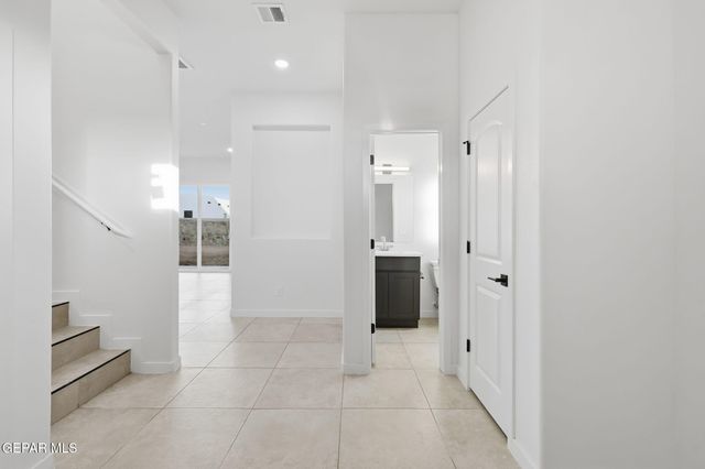 9736 Calle Cancun Street, El Paso, TX 79927