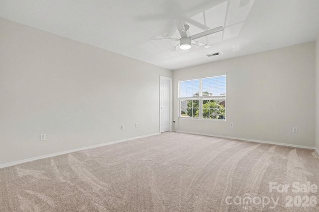 10912 Thousand Oaks Drive, Huntersville, NC 28078