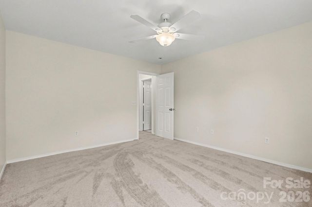10912 Thousand Oaks Drive, Huntersville, NC 28078