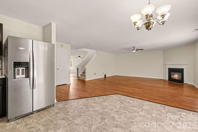 10912 Thousand Oaks Drive, Huntersville, NC 28078
