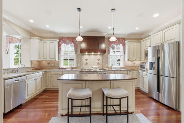 4022 Sneed Rd, Nashville, TN 37215