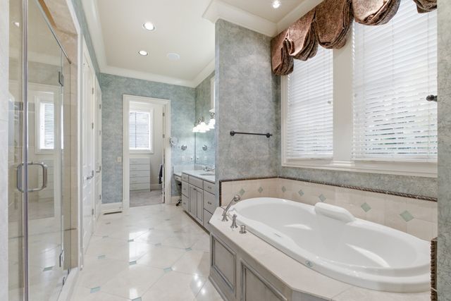 4022 Sneed Rd, Nashville, TN 37215
