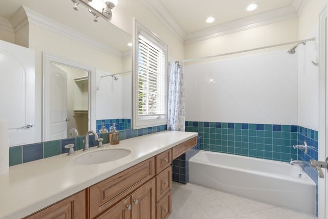 4022 Sneed Rd, Nashville, TN 37215