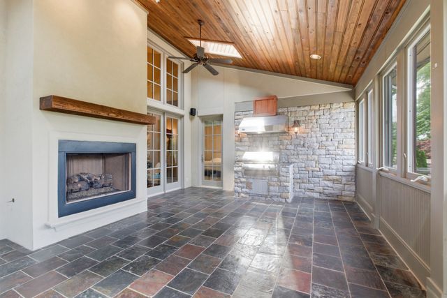 4022 Sneed Rd, Nashville, TN 37215