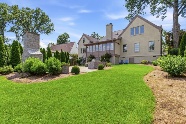 4022 Sneed Rd, Nashville, TN 37215
