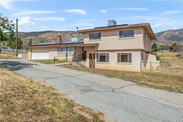 10207 Juniper Avenue, Yucaipa, CA 92399