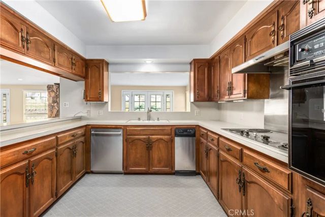 10207 Juniper Avenue, Yucaipa, CA 92399