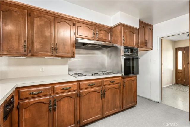 10207 Juniper Avenue, Yucaipa, CA 92399