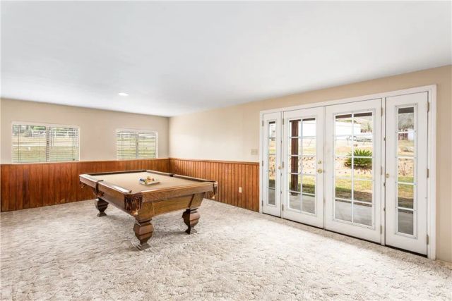 10207 Juniper Avenue, Yucaipa, CA 92399