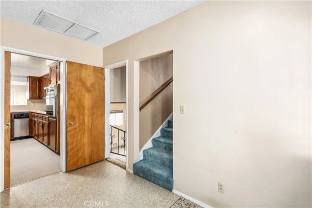 10207 Juniper Avenue, Yucaipa, CA 92399