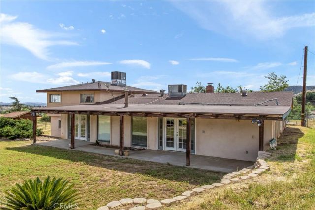10207 Juniper Avenue, Yucaipa, CA 92399