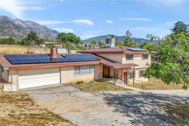 10207 Juniper Avenue, Yucaipa, CA 92399