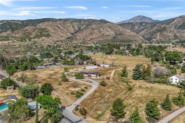 10207 Juniper Avenue, Yucaipa, CA 92399